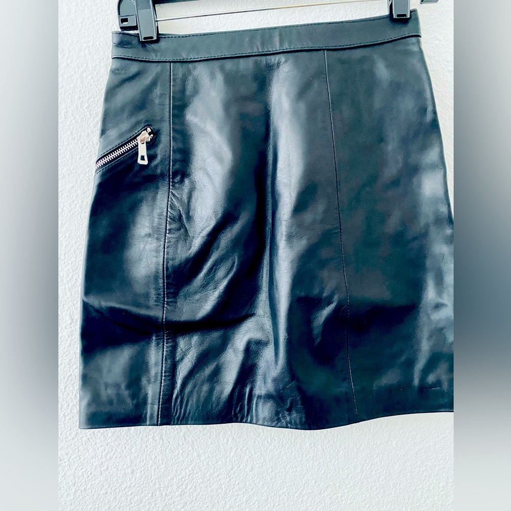 Manokhi mini skirts size 36